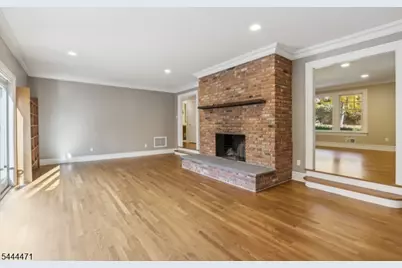 5 Winding Way, Saddle River, NJ 07458 - Photo 13