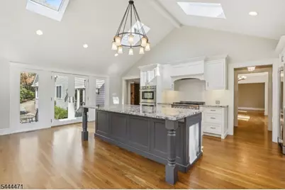 5 Winding Way, Saddle River, NJ 07458 - Photo 7