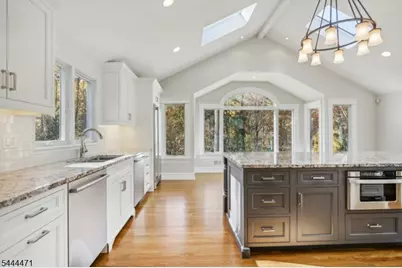 5 Winding Way, Saddle River, NJ 07458 - Photo 7