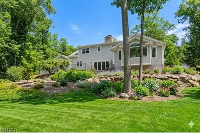 5 Winding Way, Saddle River, NJ 07458 - Photo 3