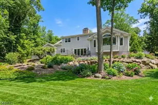 5 Winding Way, Saddle River, NJ 07458 - Photo 3