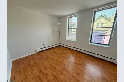 787 Summit Ave #11, Jersey City, NJ 07307 - Photo 5