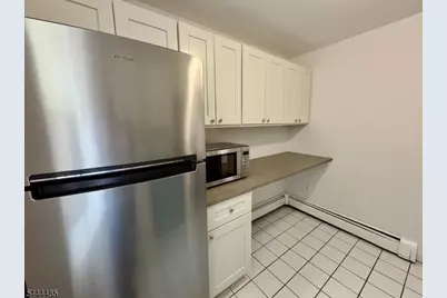 787 Summit Ave #11, Jersey City, NJ 07307 - Photo 7