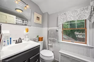 304 Washington Ave, Clifton, NJ 07011 - Photo 13