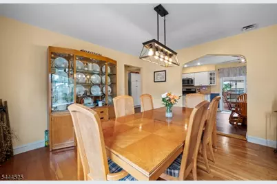 304 Washington Ave, Clifton, NJ 07011 - Photo 5