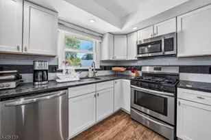 840 Lopatcong St, Belvidere, NJ 07823 - Photo 19