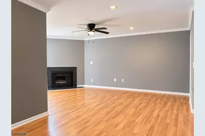10 Dina Ln, Franklin Township, NJ 08873 - Photo 7