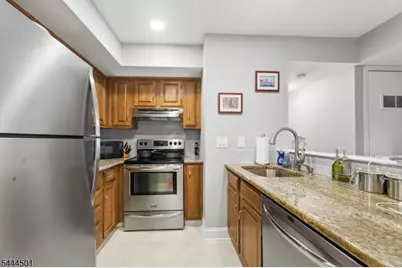 20 Sage Court, Bedminster Township, NJ 07921 - Photo 5