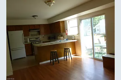 408 Hawkshead Way, Franklin Township, NJ 08873 - Photo 7