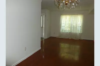 408 Hawkshead Way, Franklin Township, NJ 08873 - Photo 3
