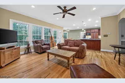 721 Ringwood Ave, Pompton Lakes, NJ 07442 - Photo 9