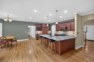 721 Ringwood Ave, Pompton Lakes, NJ 07442 - Photo 5