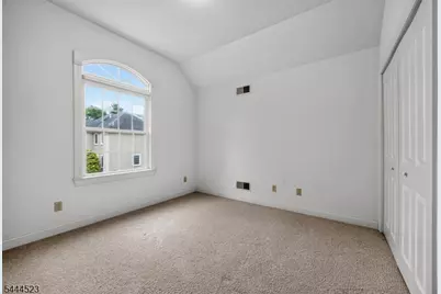 721 Ringwood Ave, Pompton Lakes, NJ 07442 - Photo 17