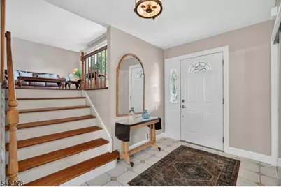 2736 Andrea Rd, Union Township, NJ 07083 - Photo 9