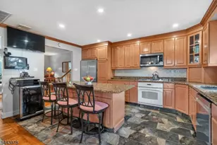 2736 Andrea Rd, Union Township, NJ 07083 - Photo 15