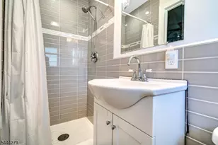 2010 Windsor Rd, Linden, NJ 07036 - Photo 11