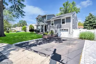 2010 Windsor Rd, Linden, NJ 07036 - Photo 3