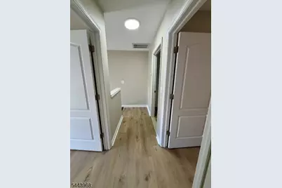 16 E Kinney St, Newark, NJ 07102 - Photo 17