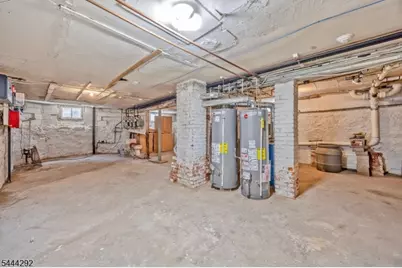 9 Vreeland Ave #4, Passaic, NJ 07055 - Photo 15