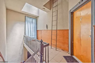 9 Vreeland Ave #4, Passaic, NJ 07055 - Photo 3