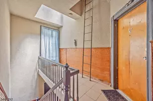 9 Vreeland Ave, Passaic, NJ 07055 - Photo 3