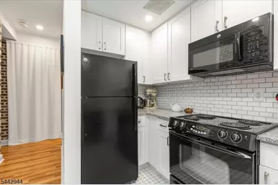 515 Trinity Pl #1GN, Westfield, NJ 07090 - Photo 11