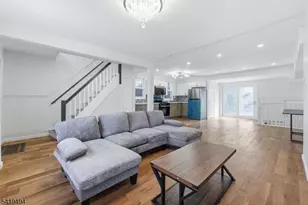 64 Willoughby St, Newark, NJ 07112 - Photo 5