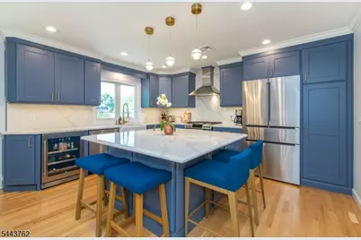 7 Wolf Pl, Parsippany, NJ 07054 - Photo 5