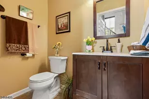 3 Letts Ct, Sayreville Boro, NJ 08872 - Photo 3