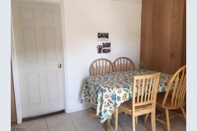 633 Totowa Rd, Totowa, NJ 07512 - Photo 13