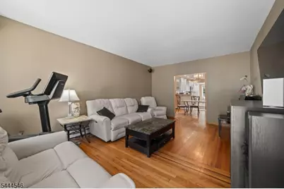81 Huron Ave, Clifton, NJ 07013 - Photo 3