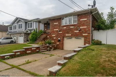 606 Knopf St, Linden, NJ 07036 - Photo 3