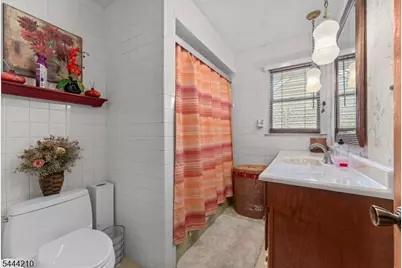 606 Knopf St, Linden, NJ 07036 - Photo 11