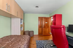 606 Knopf St, Linden, NJ 07036 - Photo 17