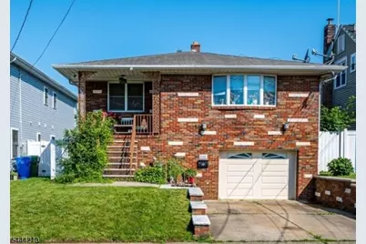 606 Knopf St, Linden, NJ 07036 - Photo 1