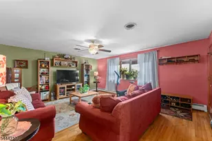 606 Knopf St, Linden, NJ 07036 - Photo 5