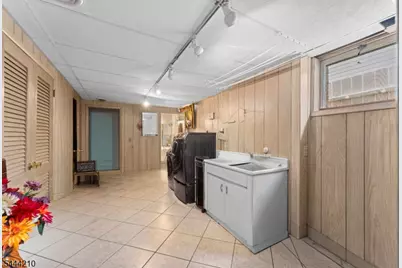 606 Knopf St, Linden, NJ 07036 - Photo 21