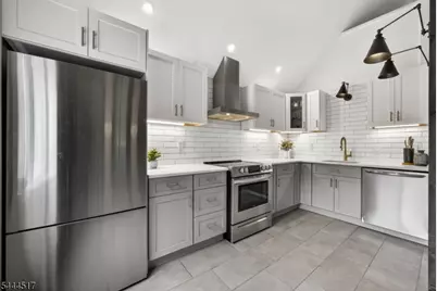 6 Black Oak Trl, Vernon, NJ 07462 - Photo 13