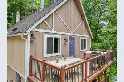 6 Black Oak Trl, Vernon, NJ 07462 - Photo 9