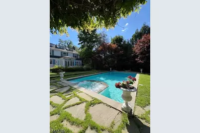 197 Cedar St, Englewood, NJ 07631 - Photo 15