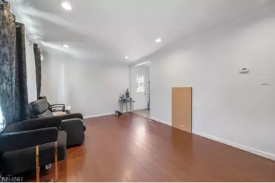 73 Raritan Ave, Paterson, NJ 07503 - Photo 7