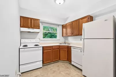 28 Deanna Dr #58, Hillsborough Township, NJ 08844 - Photo 9