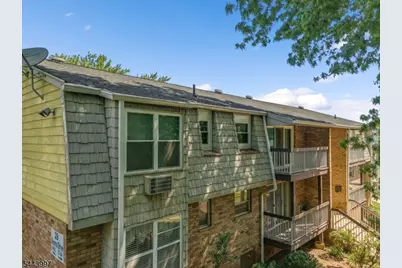 28 Deanna Dr #58, Hillsborough Township, NJ 08844 - Photo 3