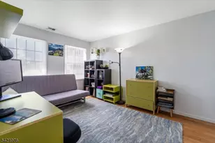 48 Quartz Ln, Paterson, NJ 07501 - Photo 15