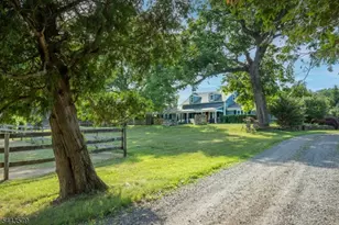 17 Hollow Brook Rd, Tewksbury Township, NJ 07830 - Photo 3