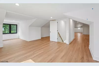 51 Herfort Rd, Wayne, NJ 07470 - Photo 33