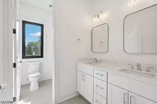 51 Herfort Rd, Wayne Twp., NJ 07470 - Photo 31