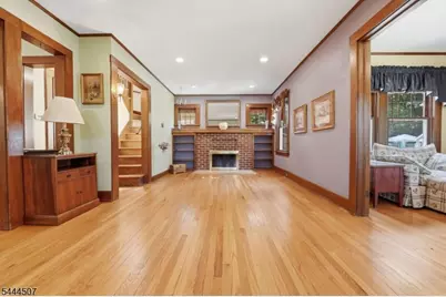 16 Arlington Ave, Caldwell, NJ 07006 - Photo 3