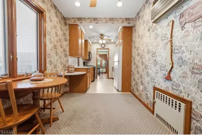 16 Arlington Ave, Caldwell, NJ 07006 - Photo 15