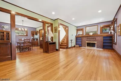 16 Arlington Ave, Caldwell, NJ 07006 - Photo 9